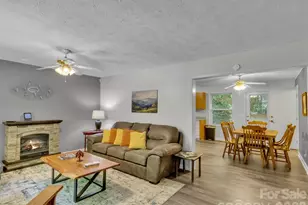 330 Sleepy Hollow Dr, Waynesville, NC 28785 - Photo 6
