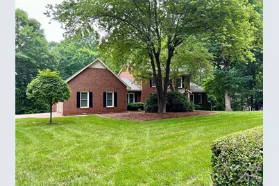 207 Lost Corner Road, Morganton, NC 28655 - Photo 2