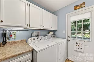 7306 Carrbridge Ln, Charlotte, NC 28226 - Photo 22