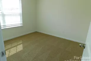 2626 Gingham St, Charlotte, NC 28216 - Photo 22