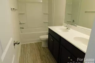 2626 Gingham St, Charlotte, NC 28216 - Photo 16