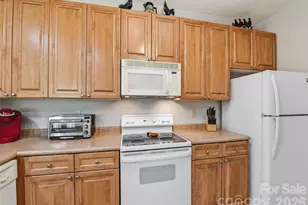 65 Glenview Ln, Maggie Valley, NC 28751 - Photo 14