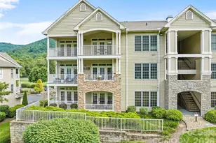 65 Glenview Ln, Maggie Valley, NC 28751 - Photo 2