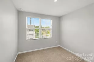 8036 Lanyard Ter, Charlotte, NC 28269 - Photo 10