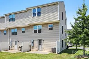 8036 Lanyard Ter, Charlotte, NC 28269 - Photo 14