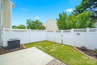 14237 Tamarack Drive, Charlotte, NC 28278 - Photo 26