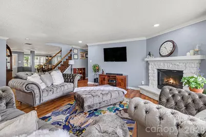 5654 Hammermill Drive, Harrisburg, NC 28075 - Photo 2