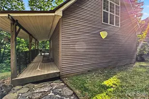 578 3 Top Cir, West Jefferson, NC 28694 - Photo 6