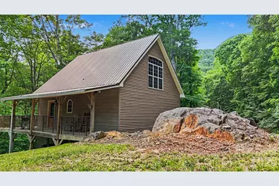 578 Three Top Circle, West Jefferson, NC 28694 - Photo 4