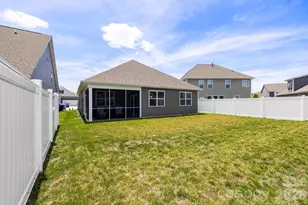 48 Thornberry Rd, Hendersonville, NC 28792 - Photo 34