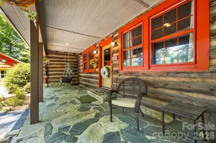 128 Tee Off Ln, Hendersonville, NC 28792 - Photo 4