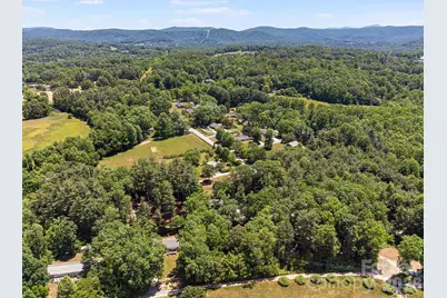 128 Tee Off Lane, Hendersonville, NC 28792 - Photo 48
