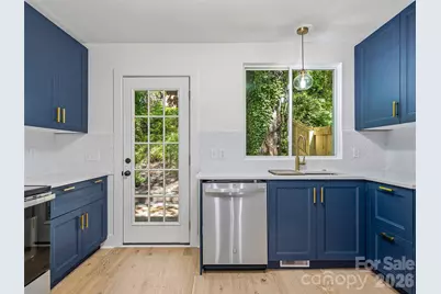 895 N Trade Street, Tryon, NC 28782 - Photo 4