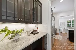 1435 Tippah Park Ct, Charlotte, NC 28205 - Photo 6