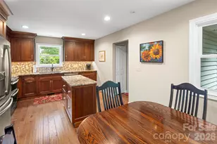 2750 Leucothae Way, Hendersonville, NC 28791 - Photo 10