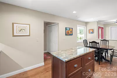 2750 Leucothae Way, Hendersonville, NC 28791 - Photo 10
