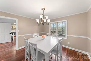200 Maple Ct, Lexington, NC 27295 - Photo 12
