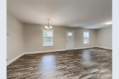 1217 Martin Luther King Jr Avenue, Kannapolis, NC 28083 - Photo 6