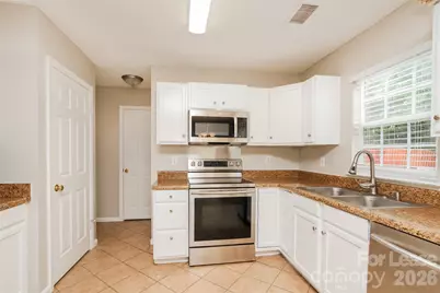 5008 Deerton Road, Charlotte, NC 28269 - Photo 2