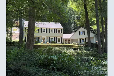 212 Estate Drive, Hendersonville, NC 28739 - Photo 2