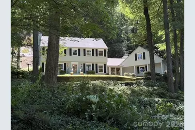 212 Estate Drive, Hendersonville, NC 28739 - Photo 4