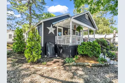 302 Davis Street, Hendersonville, NC 28739 - Photo 24