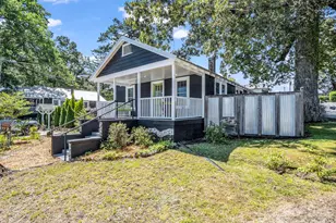 302 Davis St, Hendersonville, NC 28739 - Photo 12