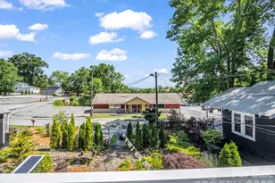 302 Davis St, Hendersonville, NC 28739 - Photo 42