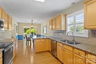 237 Charlestown Dr, Hendersonville, NC 28792 - Photo 16