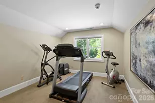 426 Eagle Ridge Rd, Zirconia, NC 28790 - Photo 38