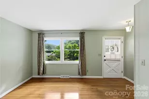 421 Comet Dr, Hendersonville, NC 28791 - Photo 16