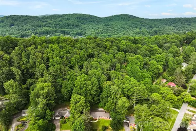 421 Comet Drive, Hendersonville, NC 28791 - Photo 14
