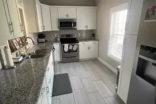 6918 Misty Pine Ln, Charlotte, NC 28217 - Photo 14