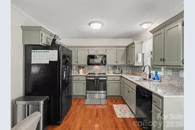 1009 Autumn Lane, Concord, NC 28025 - Photo 12