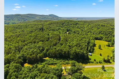 6389 Hwy 64/90 Highway W, Taylorsville, NC 28681 - Photo 14