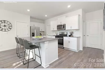 5121 Parker Forest Drive, Charlotte, NC 28215 - Photo 6