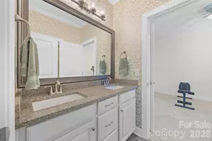 2329 Madeira Cir, Waxhaw, NC 28173 - Photo 8