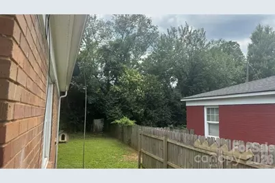 1661 &1665 Montana Drive, Charlotte, NC 28216 - Photo 28