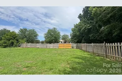 1661 &1665 Montana Drive, Charlotte, NC 28216 - Photo 14