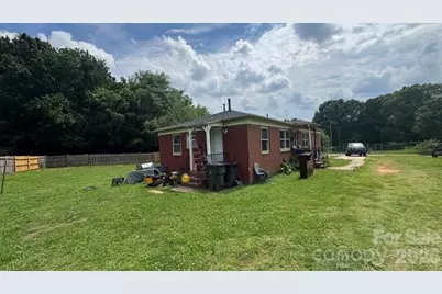 1661 &1665 Montana Drive, Charlotte, NC 28216 - Photo 20