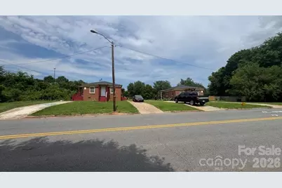1661 &1665 Montana Drive, Charlotte, NC 28216 - Photo 10