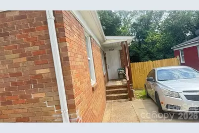 1661 &1665 Montana Drive, Charlotte, NC 28216 - Photo 8