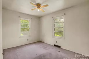 135 Jordan Rd, Swannanoa, NC 28778 - Photo 16