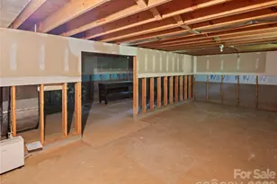 11 Tree Top Dr, Arden, NC 28704 - Photo 42