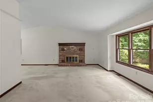 11 Tree Top Dr, Arden, NC 28704 - Photo 16