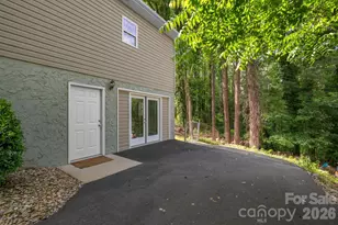 163 Longview Dr, Hendersonville, NC 28791 - Photo 44