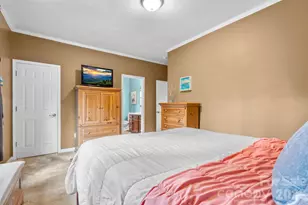 163 Longview Dr, Hendersonville, NC 28791 - Photo 22