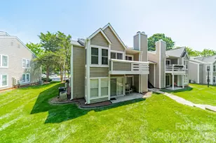 9629 Vinca Cir, Charlotte, NC 28213 - Photo 2