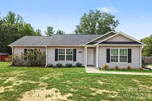 1505 Foxbrook Cir, Lancaster, SC 29720 - Photo 1