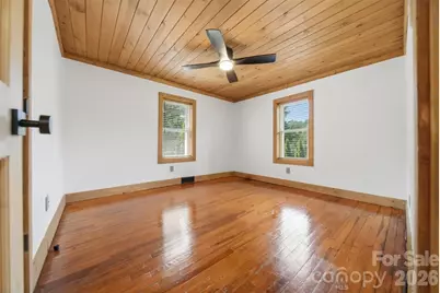 418 Arlington Circle NW, Lenoir, NC 28645 - Photo 12